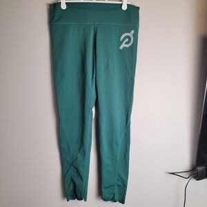 Peloton Teal Scalloped Ankle Leggings